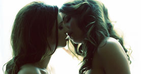 Find lesbian sex for free with women you find through AFF