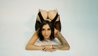 AnetteLawrence Live Webcam on Cams.com
