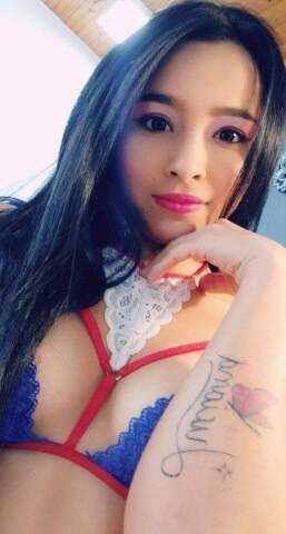 Aniee_Lu on Sex Toy Cam Shows