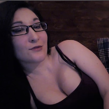 Annie_Moore on Live Slut Cams