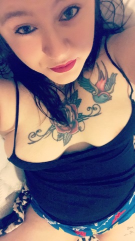 AriasPlayhouse on Sex Toy Cam Shows