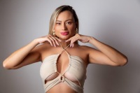 AuraBennett Live Webcam on Cams.com