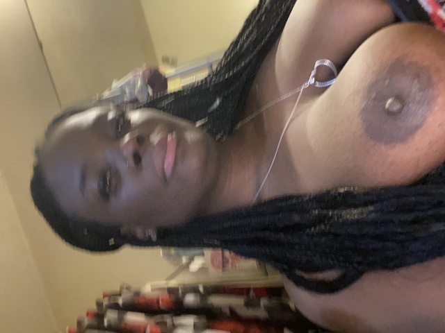 CandiCanee on Sex Toy Cam Shows