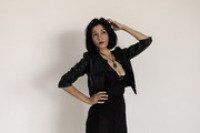 ComeliaRo Live Webcam on Cams.com