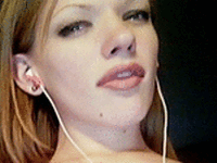 Dacey on Sex Toy Cam Shows