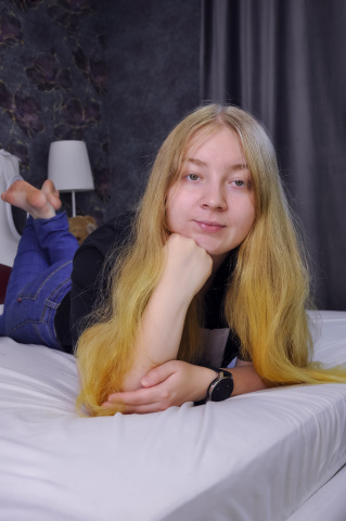 Galadriel on Sex Toy Shows