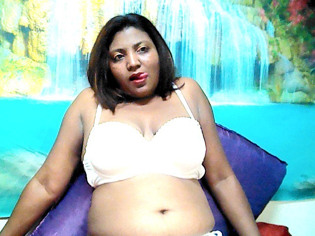 IndianKiss69 on Web Camera Show