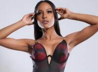 JuliaMartini Live Webcam on Cams.com