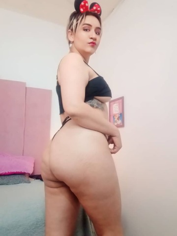 LaDiablaa16 on Videochat Porno
