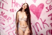 MilaaaLoonaa Live Webcam on Cams.com