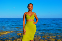 Queenzoe Live Webcam on Cams.com