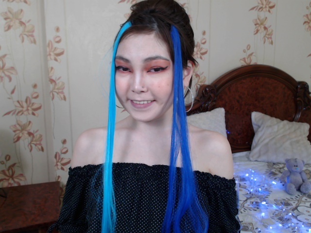 SallyLing on Live Cyber Cast