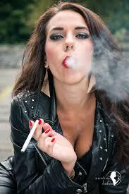 SmokerCumDivaTS on HotAsianCamGirls.com