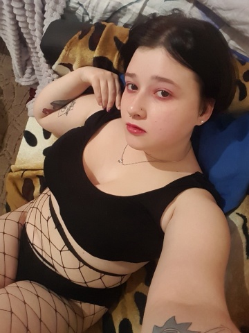 White_Queen666 on Sex Toy Shows