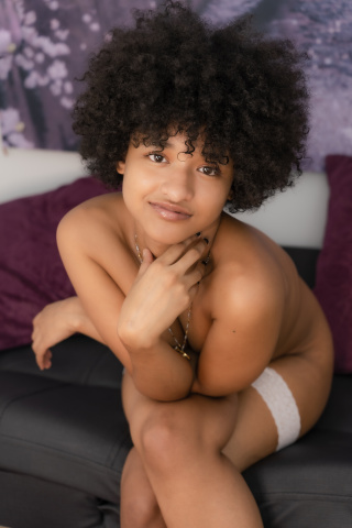 Willow_Smith2021 on Live Sex Shows