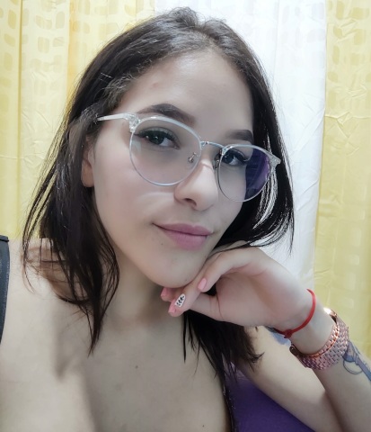 YourBestGirl69 on Cams.CC