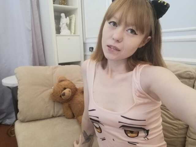 anna_red on Live Cyber Cast