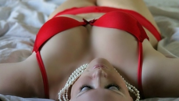diamonddolly on Mature Cams Free Adult Webcams Sex Mature Thrills