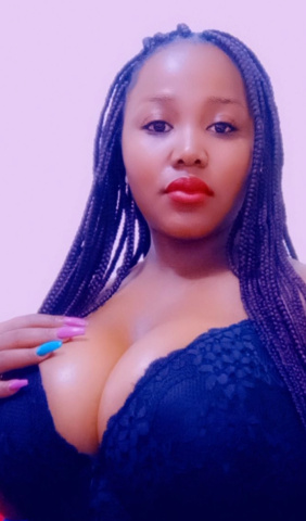 ebonybustyqueen on Live Sex Shows
