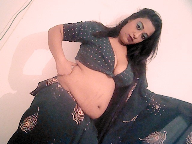 indiandiva69 on Sex Toy Shows