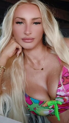 jessicablond1 on Cams