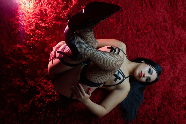 salome_sw on Sex Toy Shows