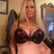 granny needs a fuck buddy for afternoon fun